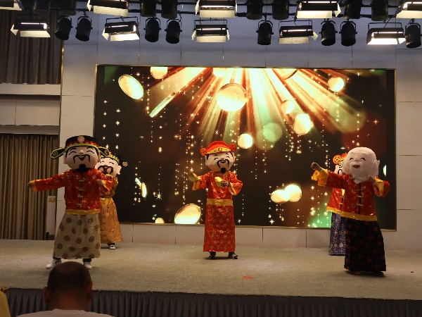 芭乐APP最新下载网址进入口2025年年会节目